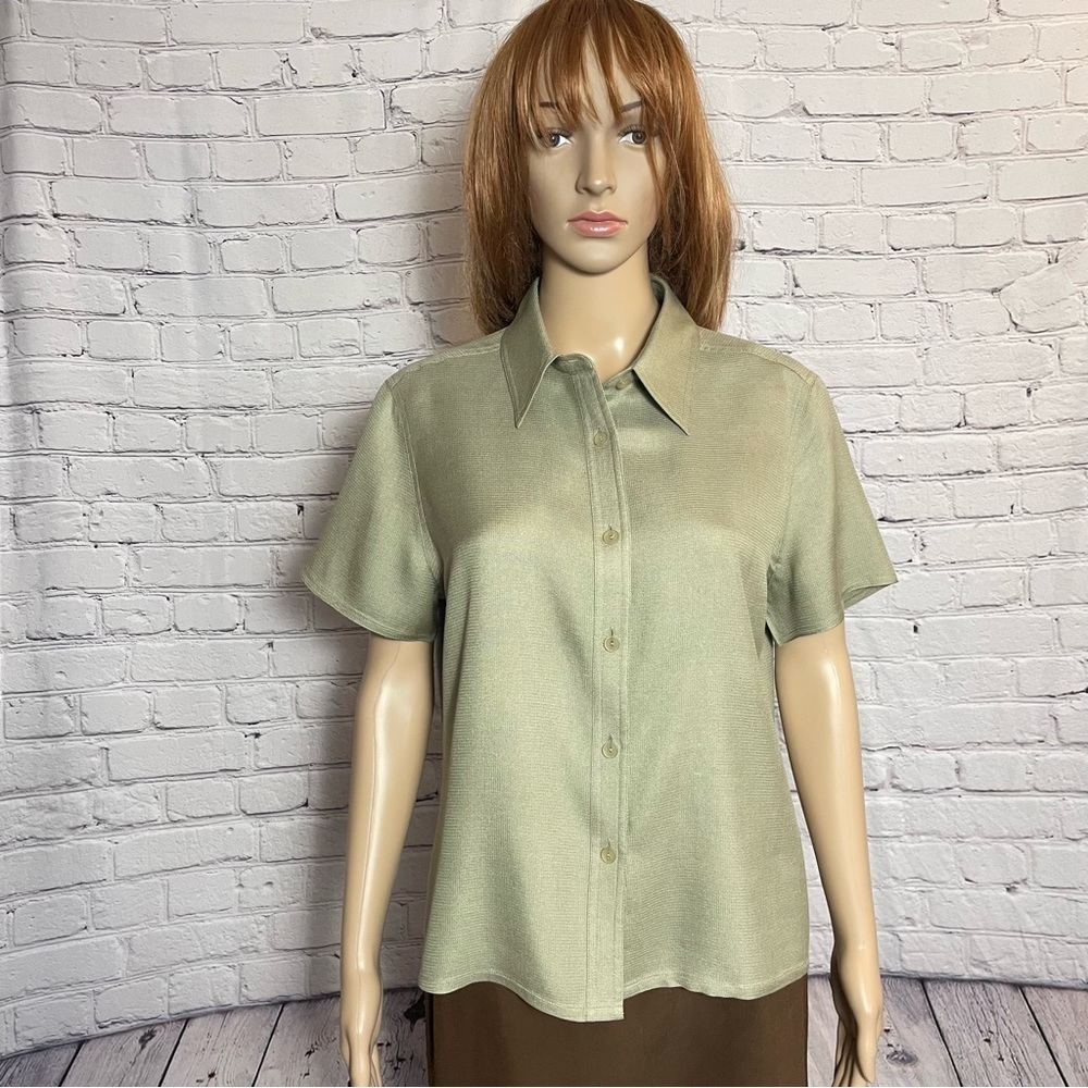 City Silk 100% Silk Short Sleeve Olive Blouse Size L